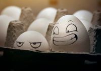 Как проверить яйцо на свежесть: 5 надежных способов
